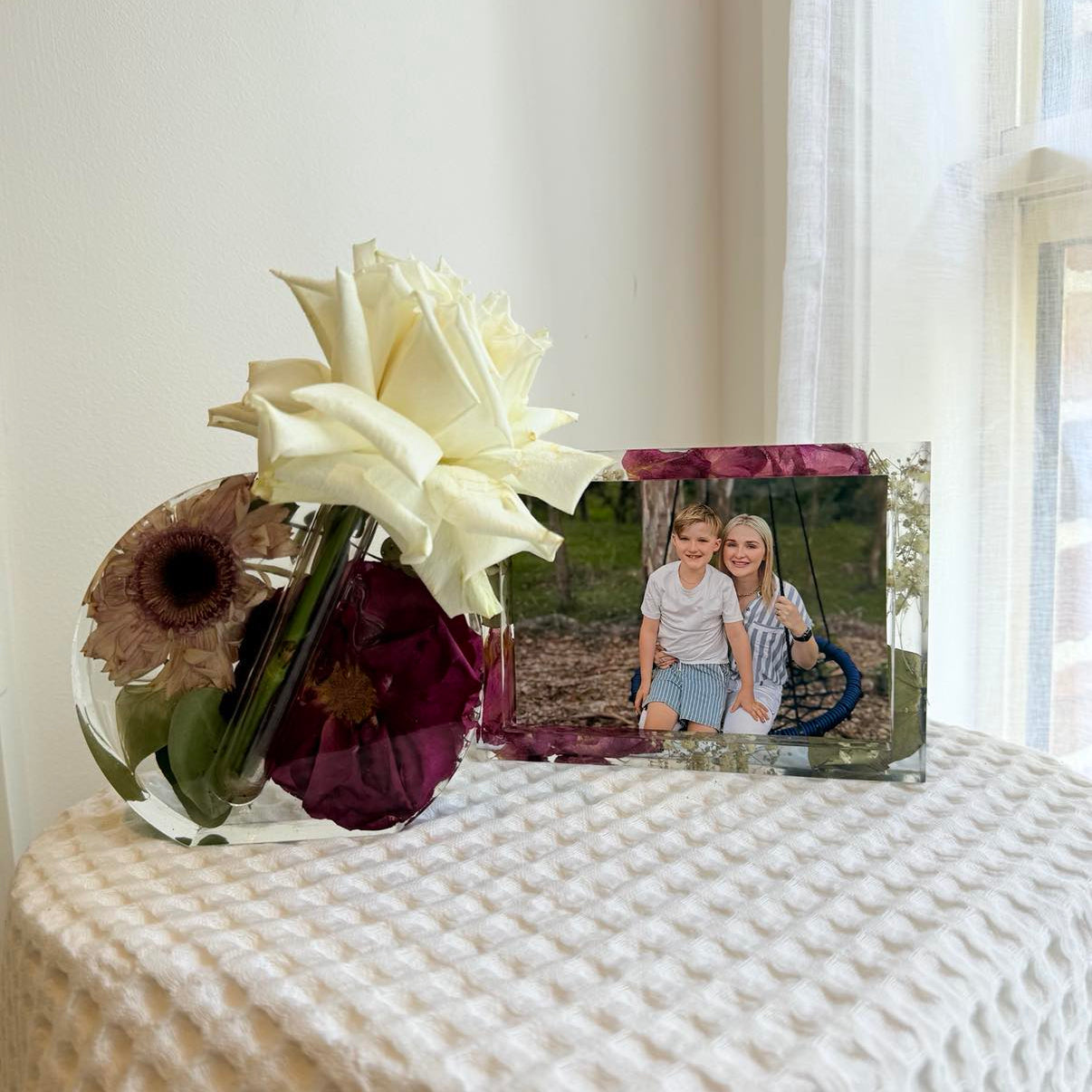 Photo Frame + Vase