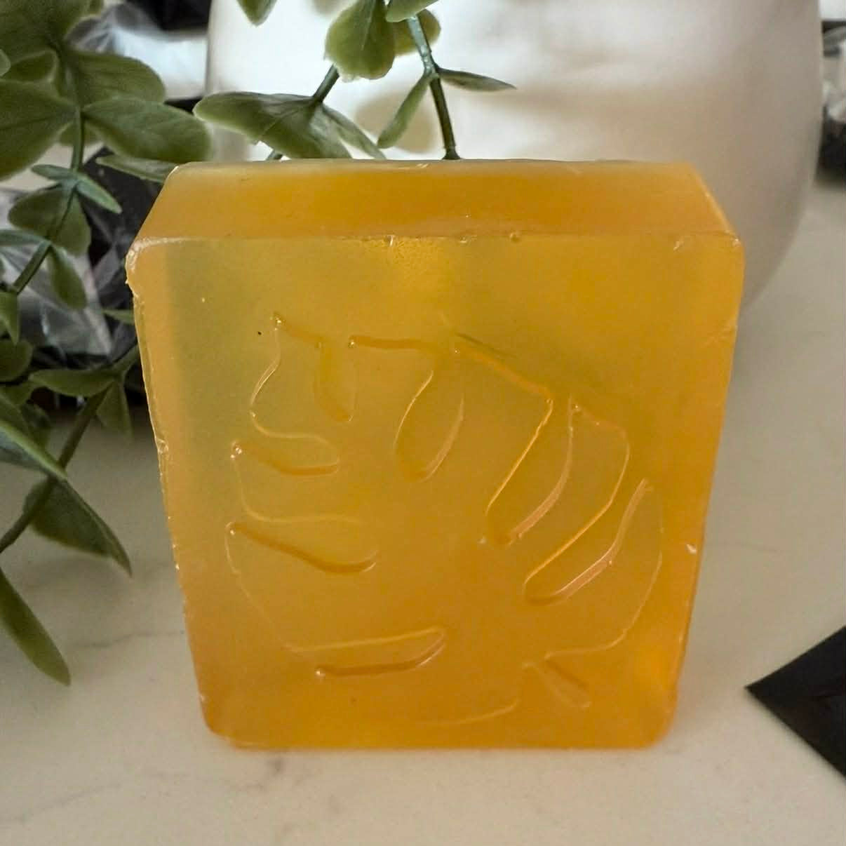 Soap with Leaf design - Hemp