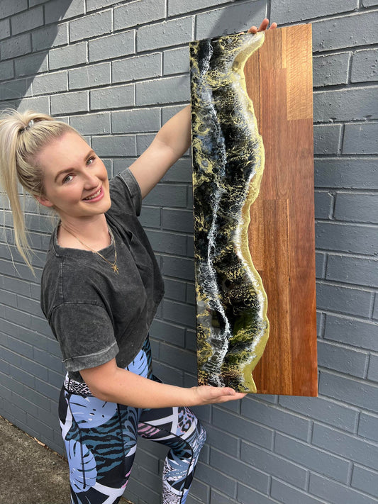 Black and Gold 900mm board