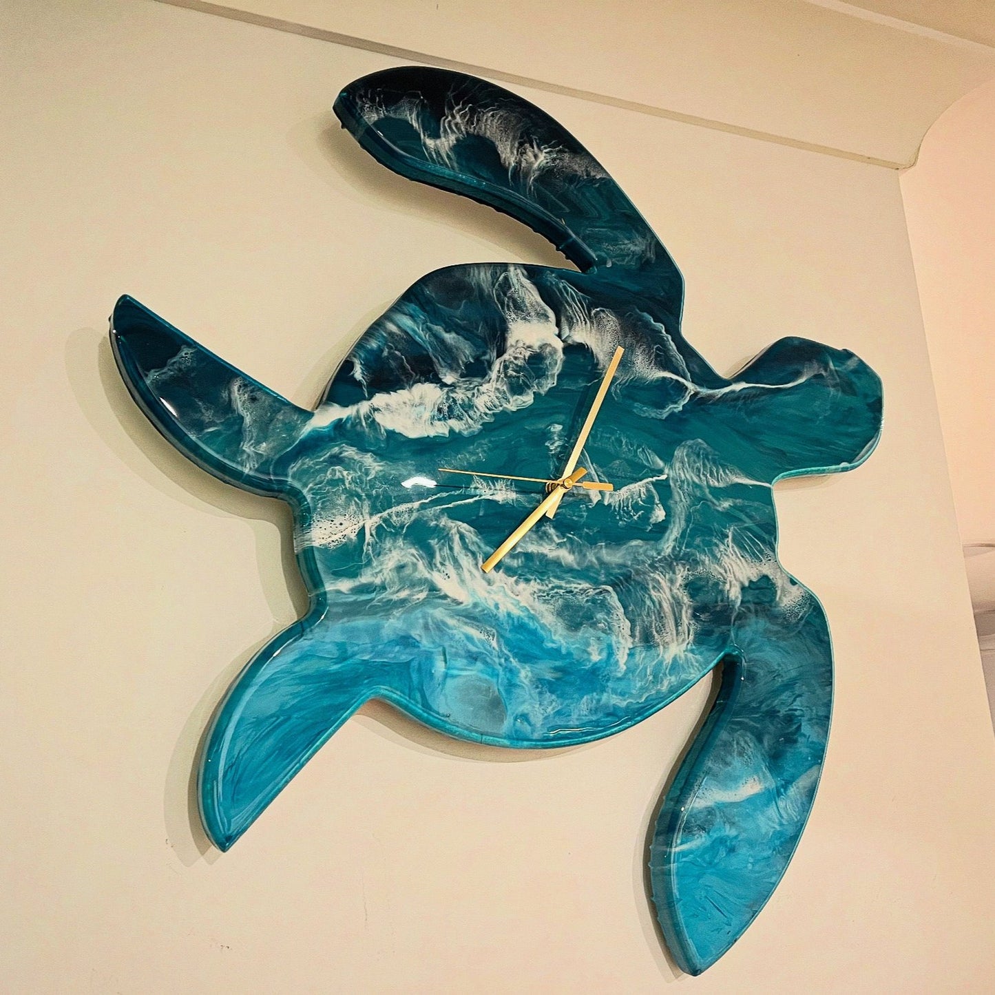 Turtle Mixed Ocean Clock