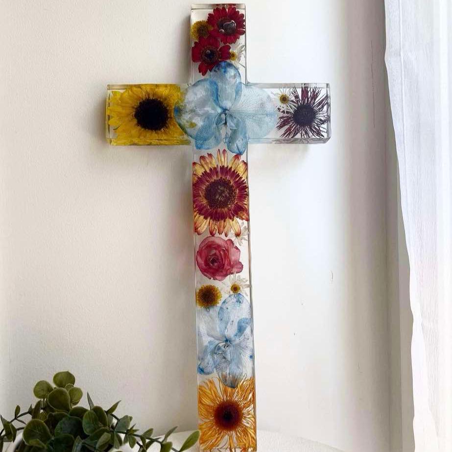 Large Cross