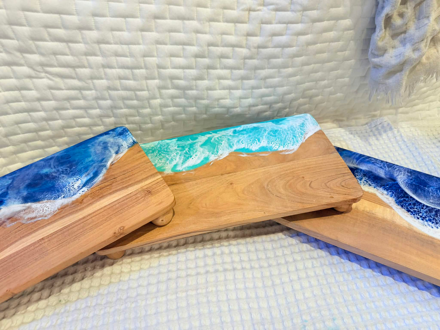 Long Board on legs - Christmas